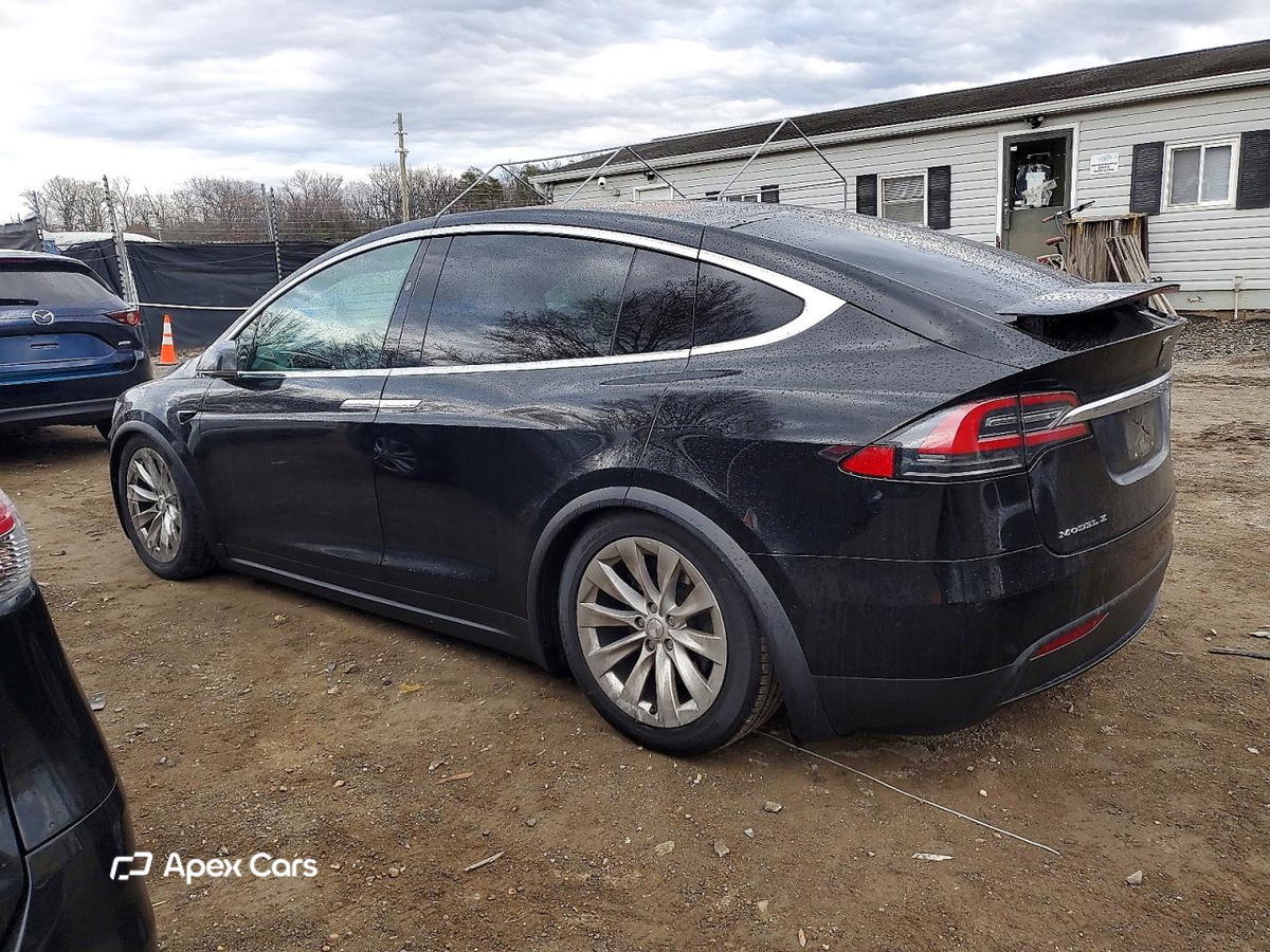 Tesla Model X 2017