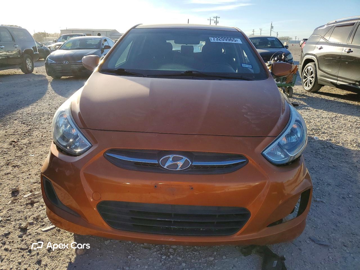 Hyundai Accent 2015