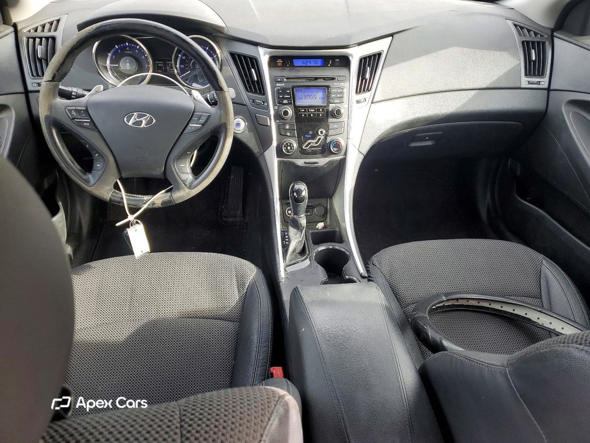 Hyundai Sonata 2011