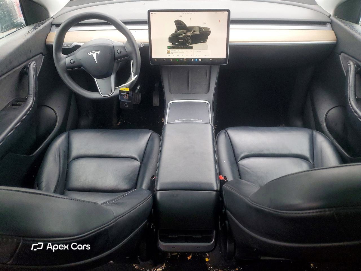 Tesla Model Y 2022