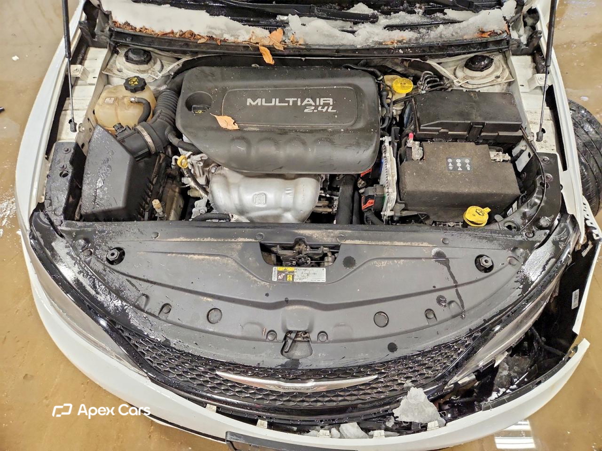 Chrysler 200 2015