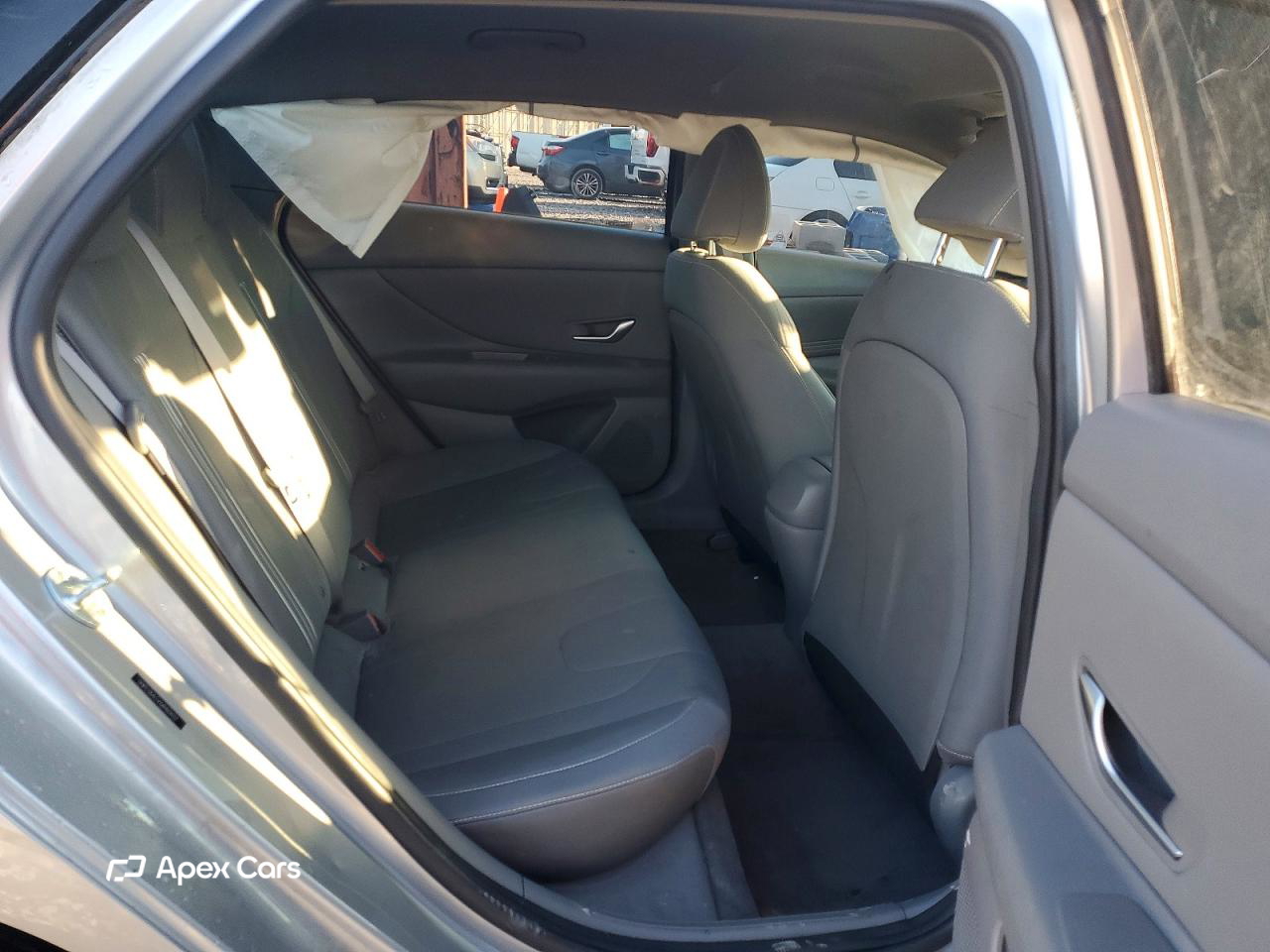 Hyundai Elantra 2021