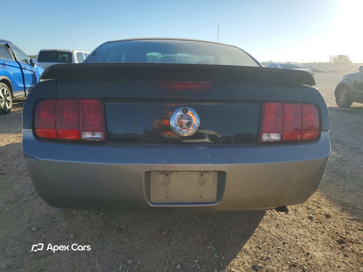 Ford Mustang 2008