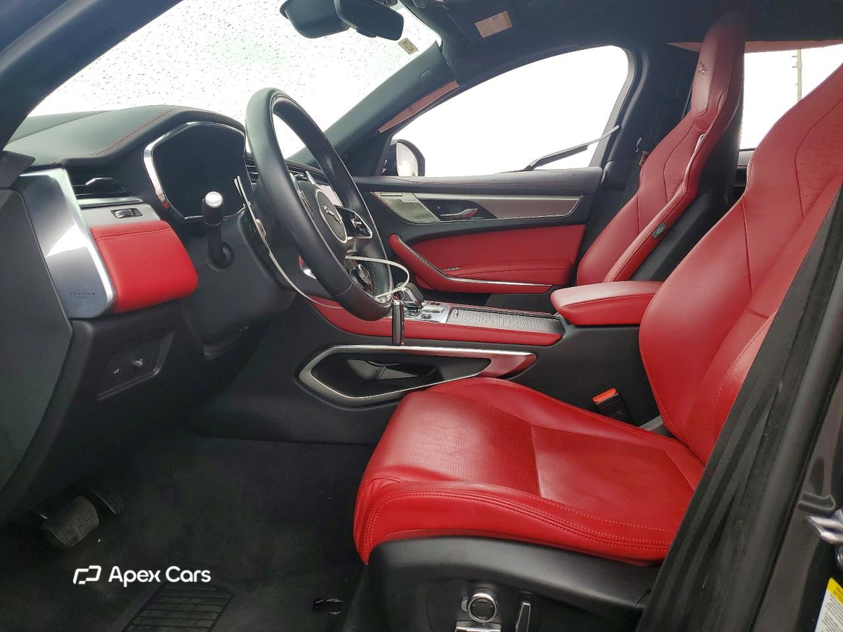 Jaguar F-Pace 2024