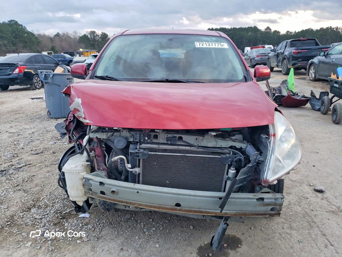 Nissan Versa 2014