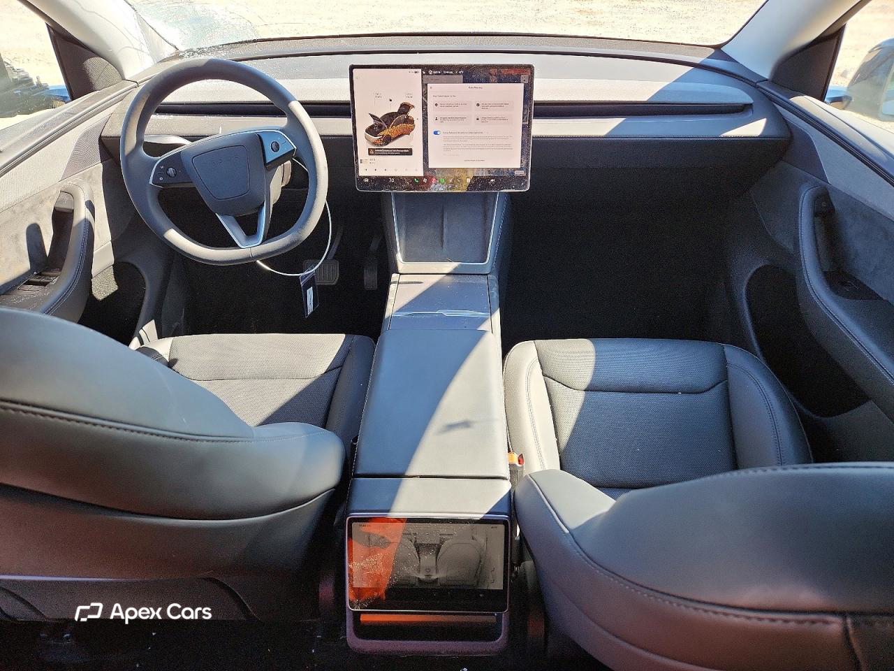 Tesla Model Y 2026