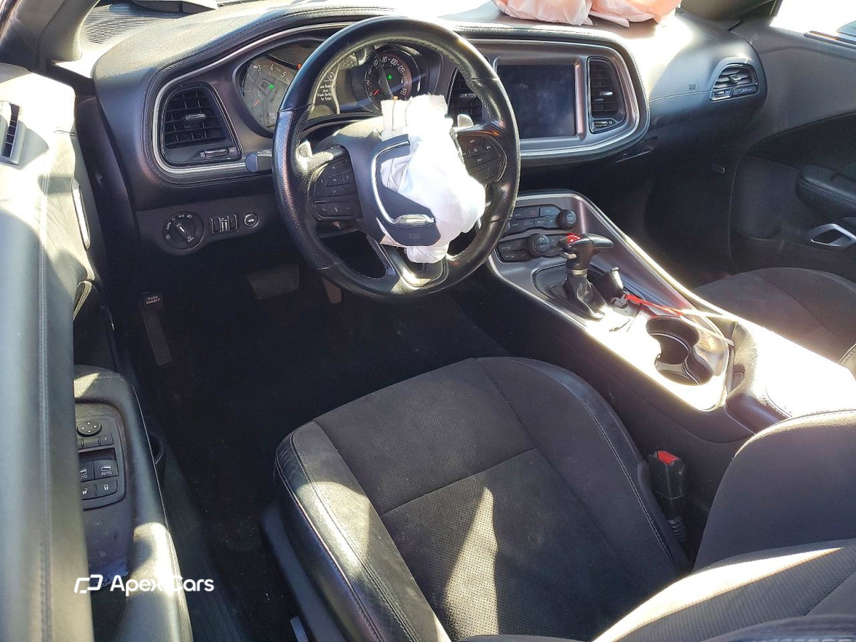 Dodge Challenger 2021