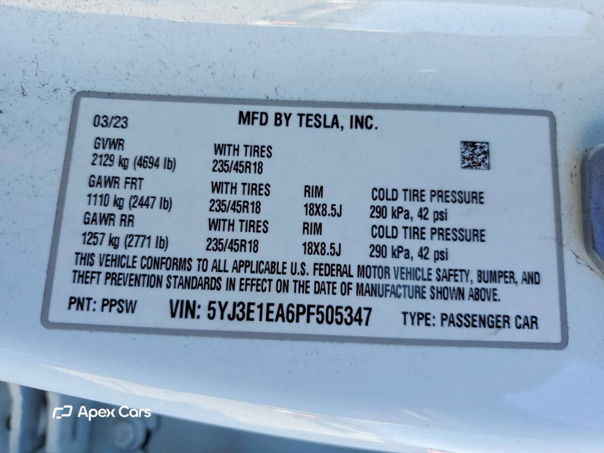 Tesla Model 3 2023