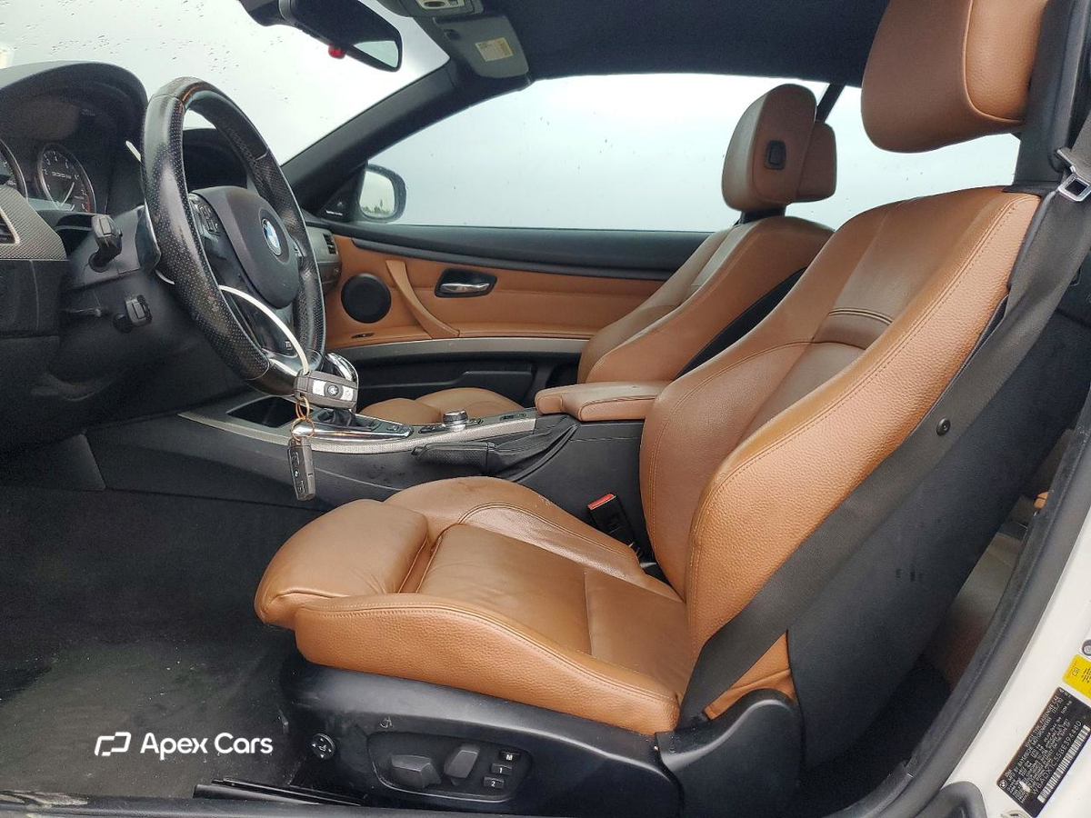 BMW Series 3 2011