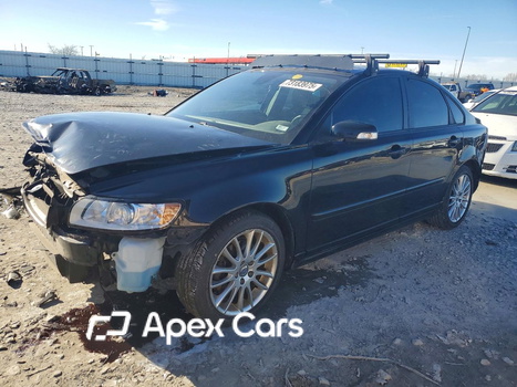 Volvo S40 2010 - Image 1 of 12