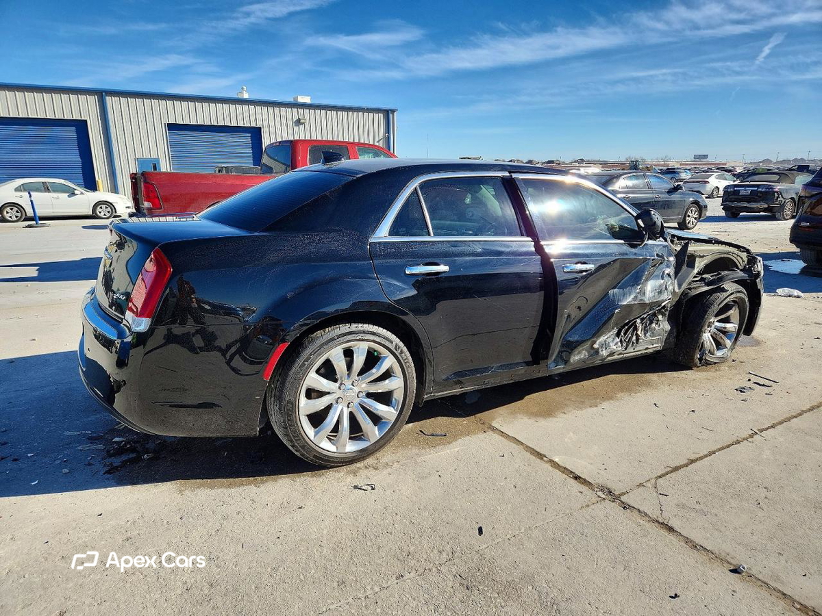 Chrysler 300 2019