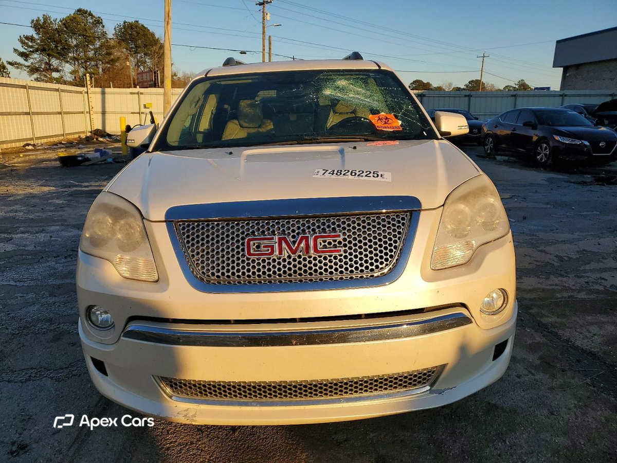 GMC Acadia 2012
