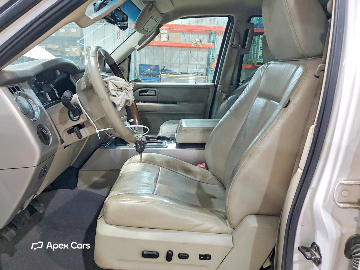 Ford Expedition 2010