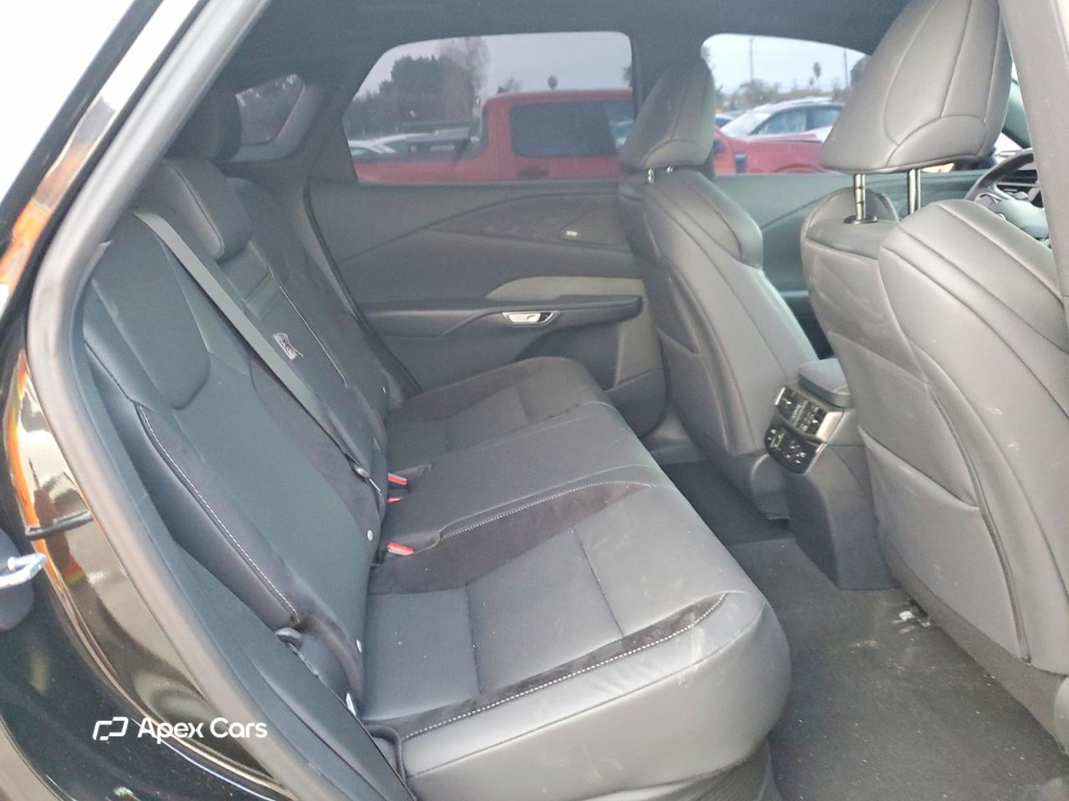 Lexus RX 2024