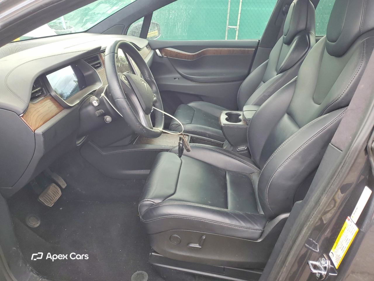 Tesla Model X 2018