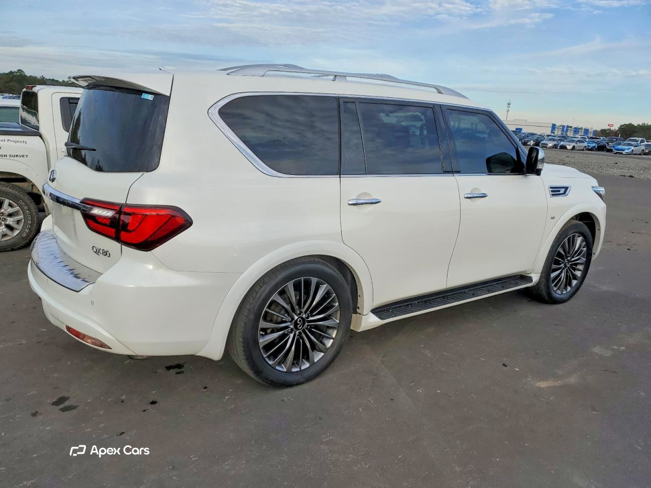 Infiniti QX80 2019