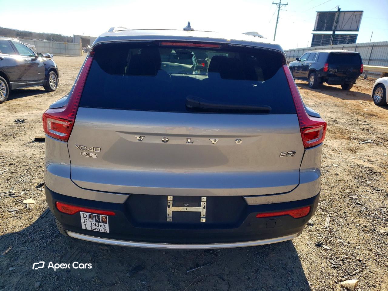 Volvo XC40 2023