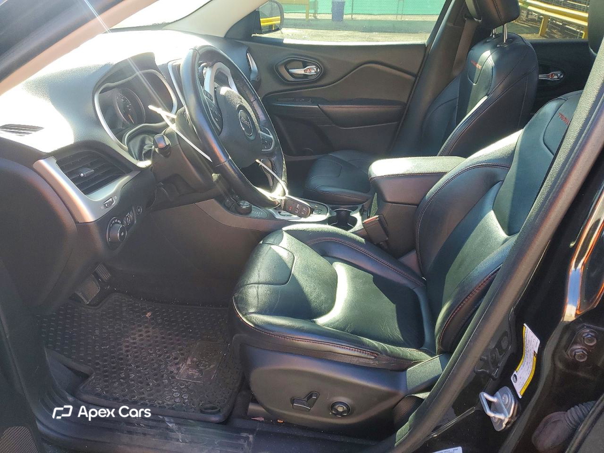 Jeep Cherokee 2016