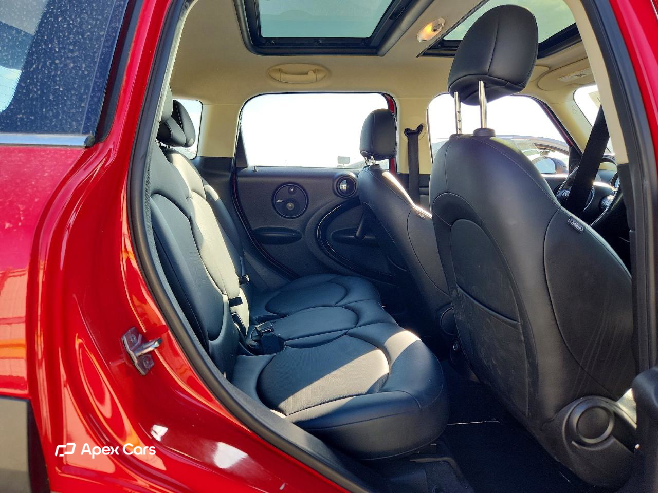 MINI Cooper 2012