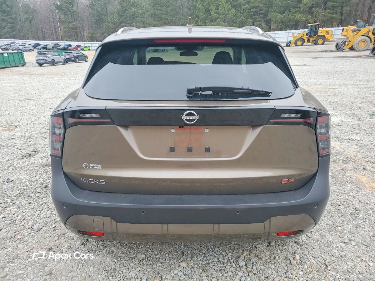 Nissan Kicks 2025