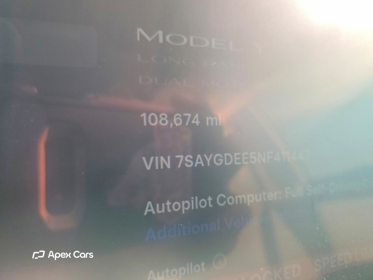 Tesla Model Y 2022