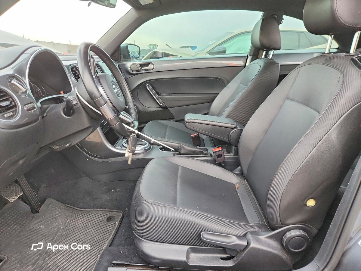 Volkswagen Beetle 2019