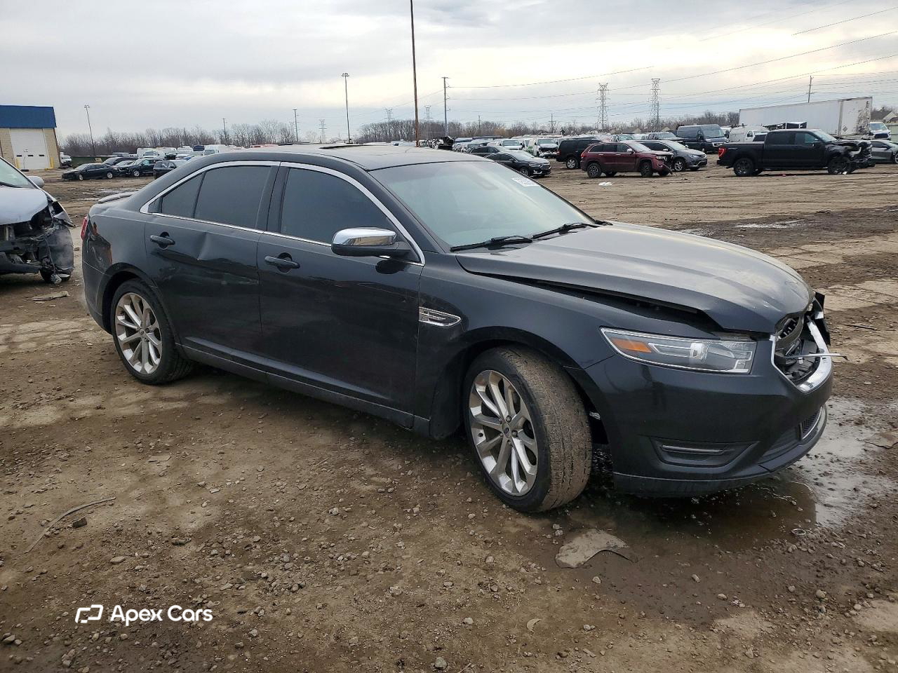 Ford Taurus 2017