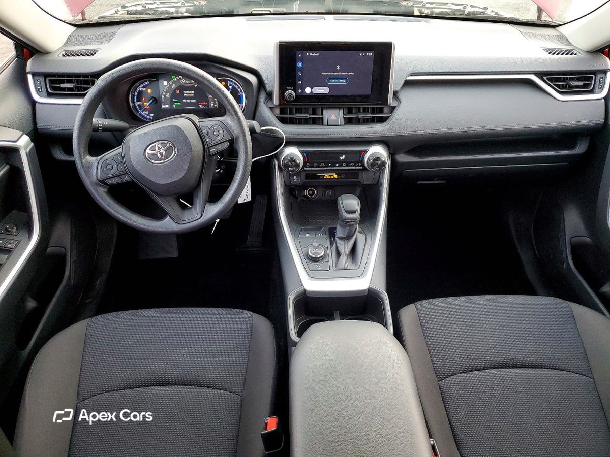 Toyota RAV 4 2025
