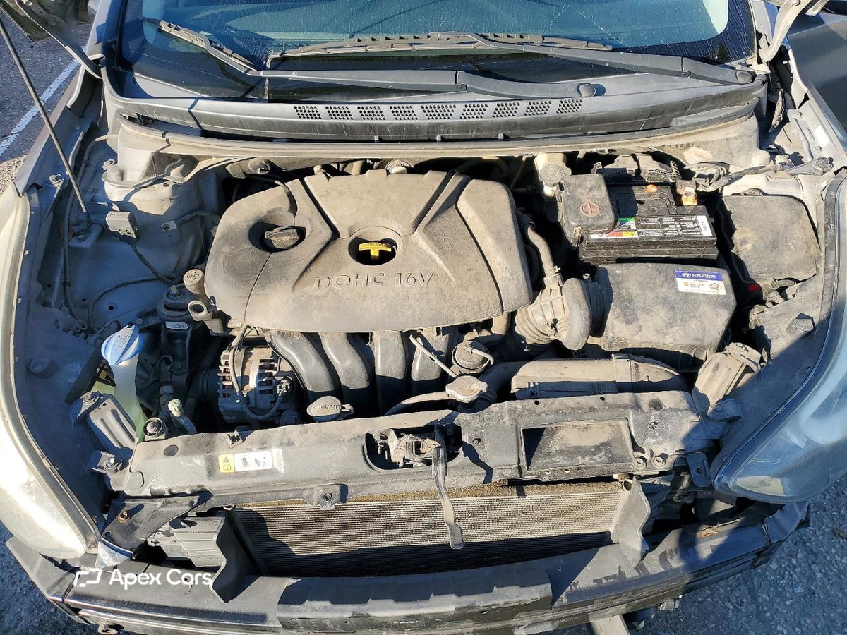 Hyundai Elantra 2016