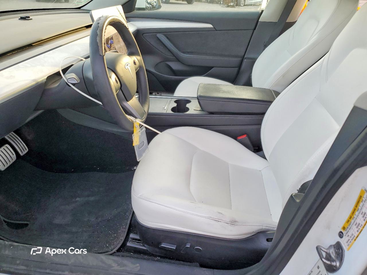 Tesla Model 3 2022