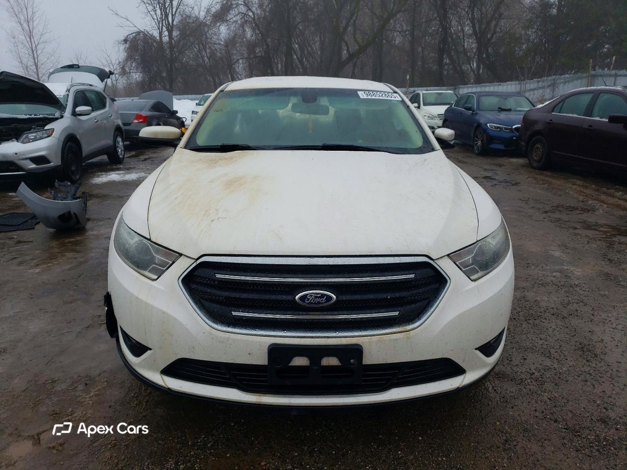 Ford Taurus 2015