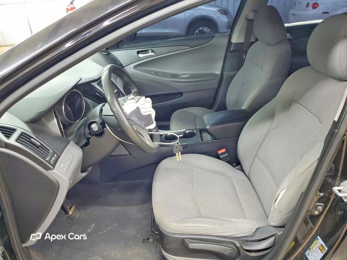 Hyundai Sonata 2011