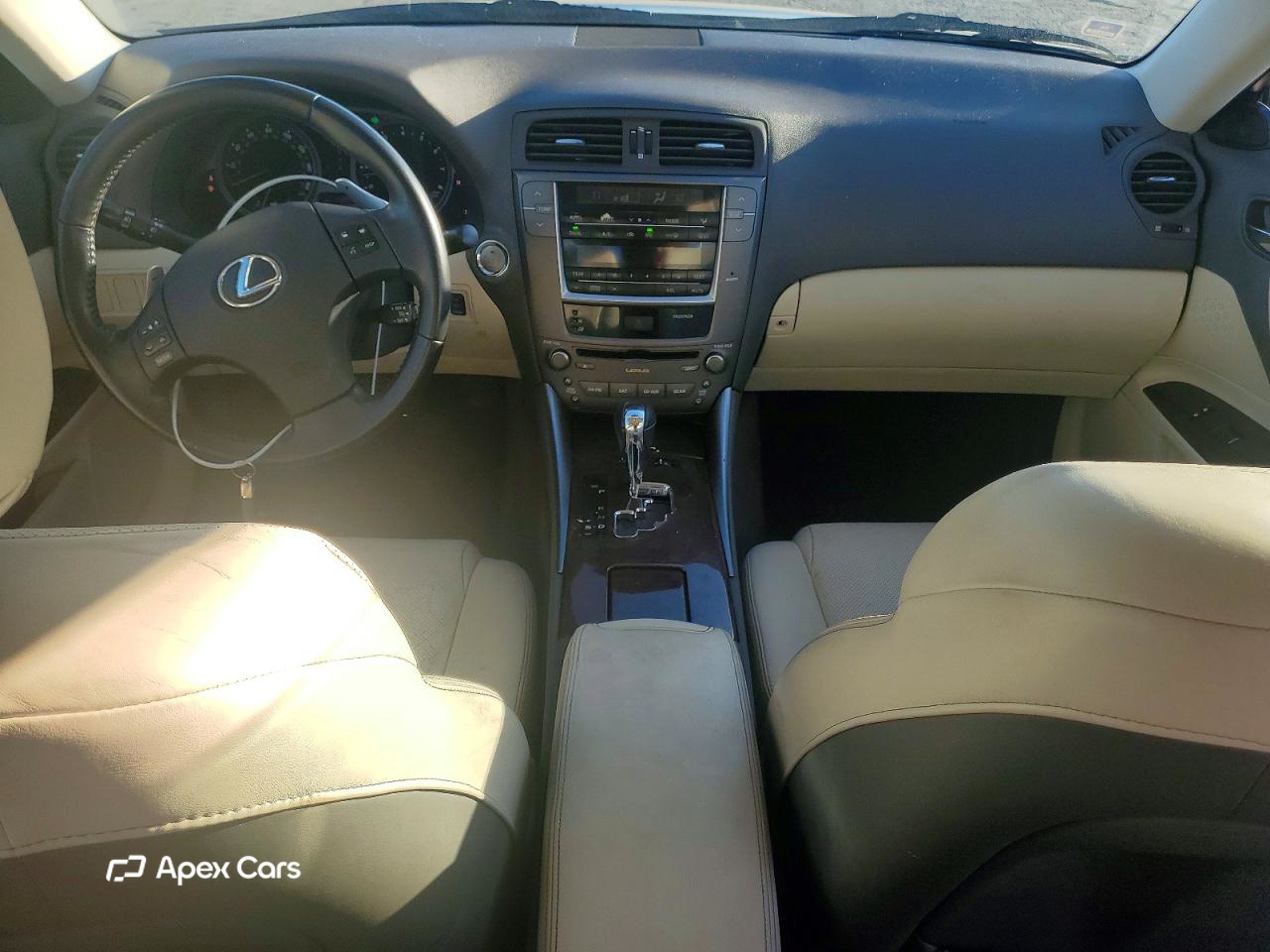 Lexus IS 2010