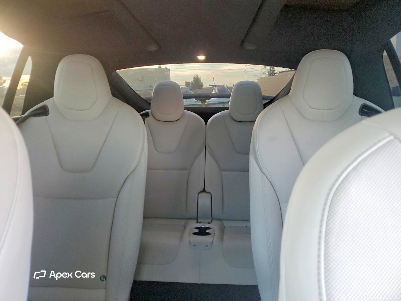 Tesla Model X 2023