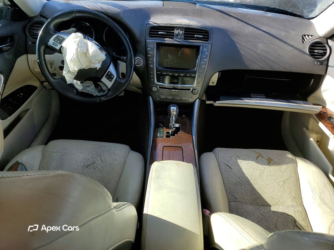 Lexus IS 2011