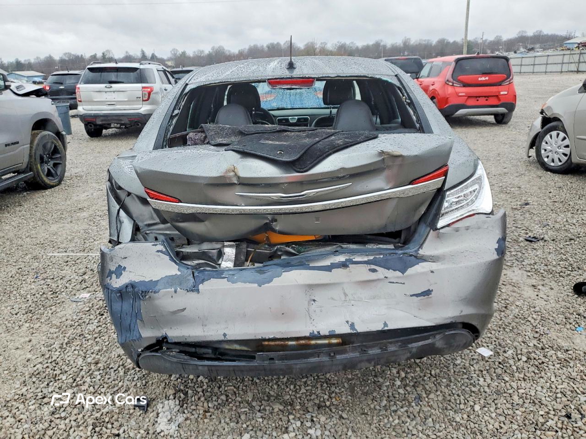 Chrysler 200 2012