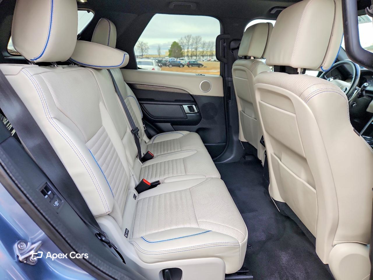 Land Rover Discovery 2020