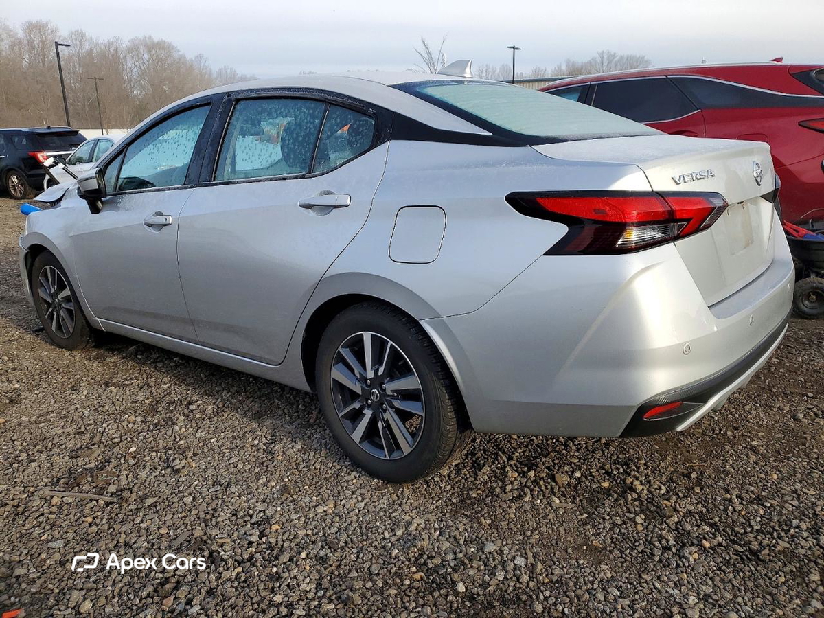 Nissan Versa 2021