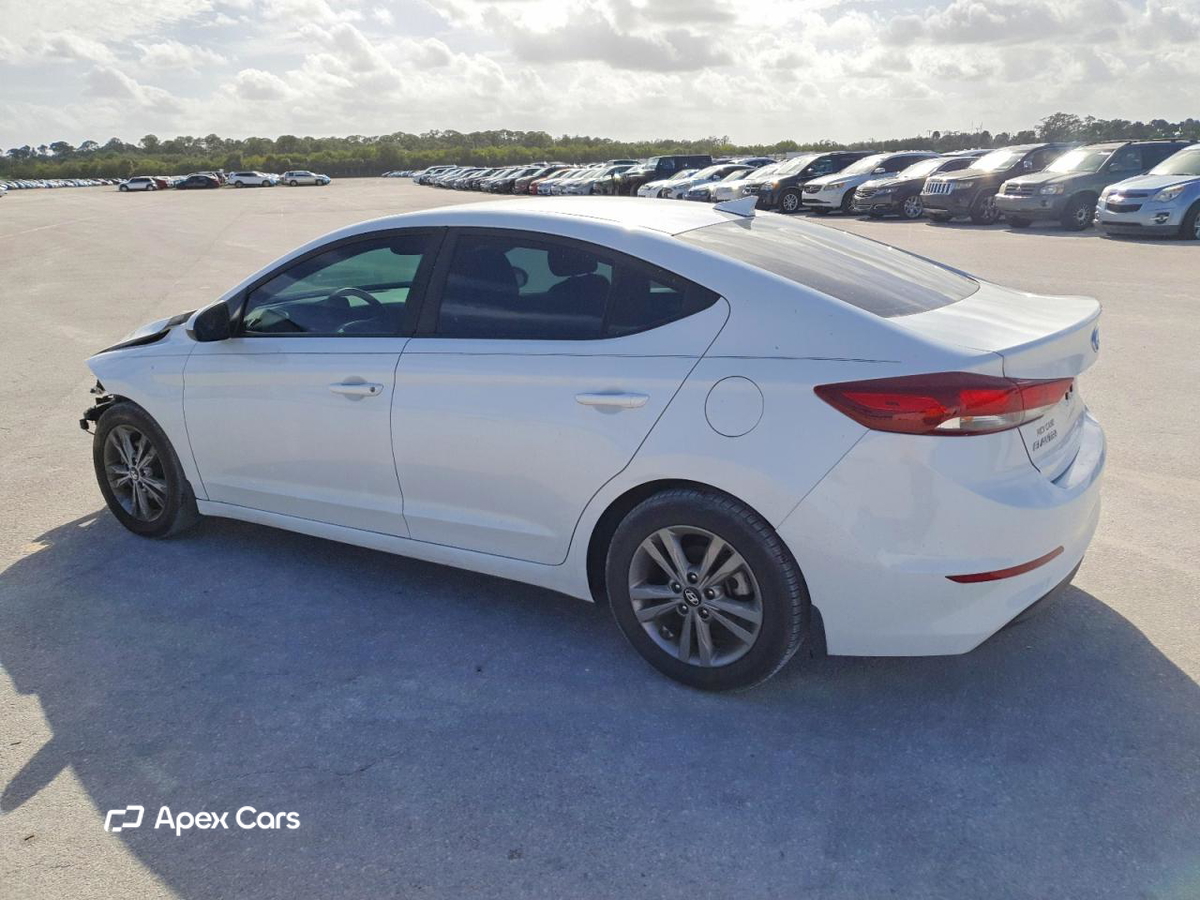 Hyundai Elantra 2018