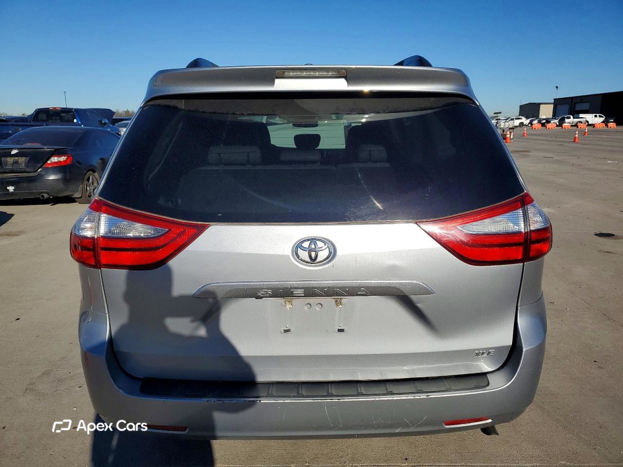 Toyota Sienna 2015
