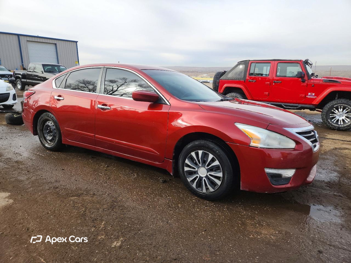 Nissan Altima 2015
