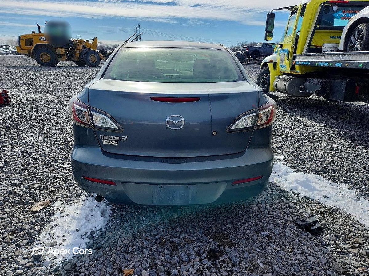 Mazda 3 2013