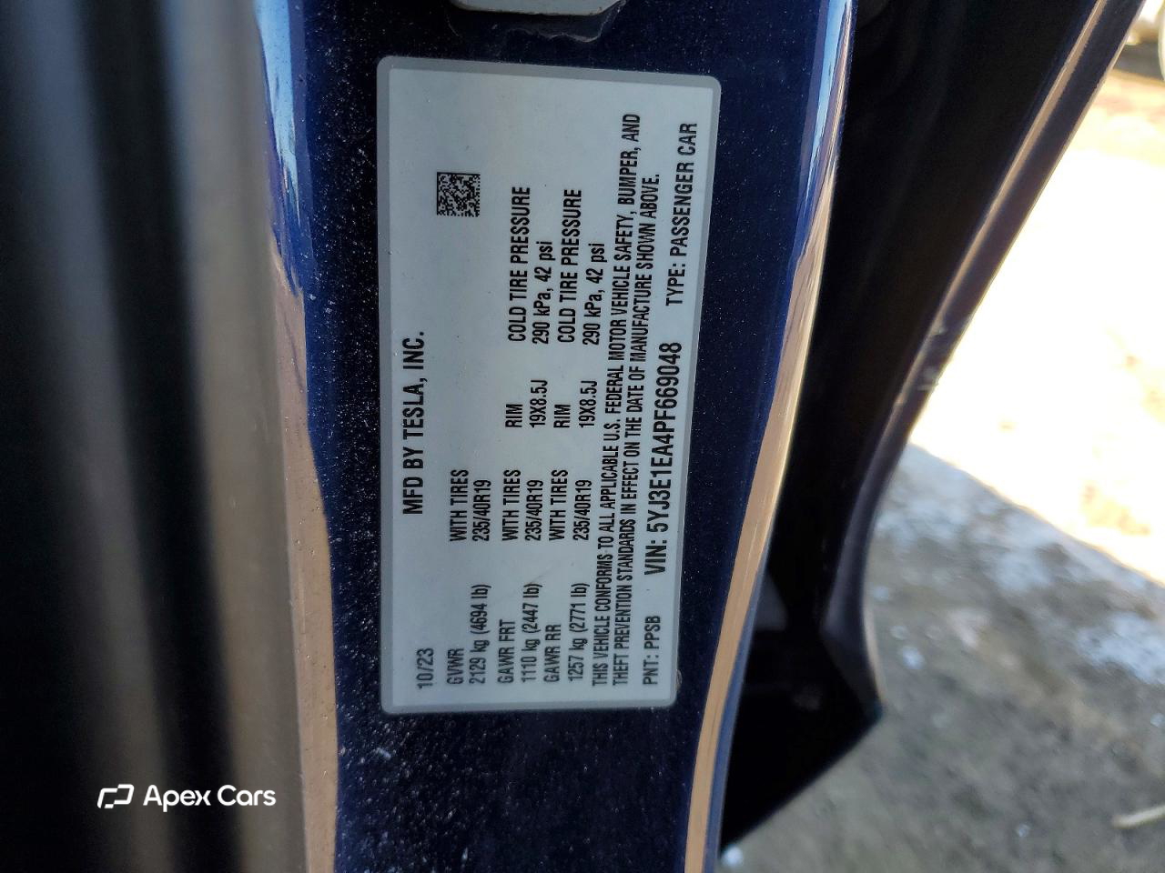 Tesla Model 3 2023
