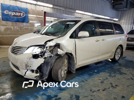 Toyota Sienna 2012 - Zdjęcie 1 z 14