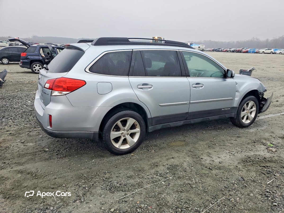 Subaru Outback 2013