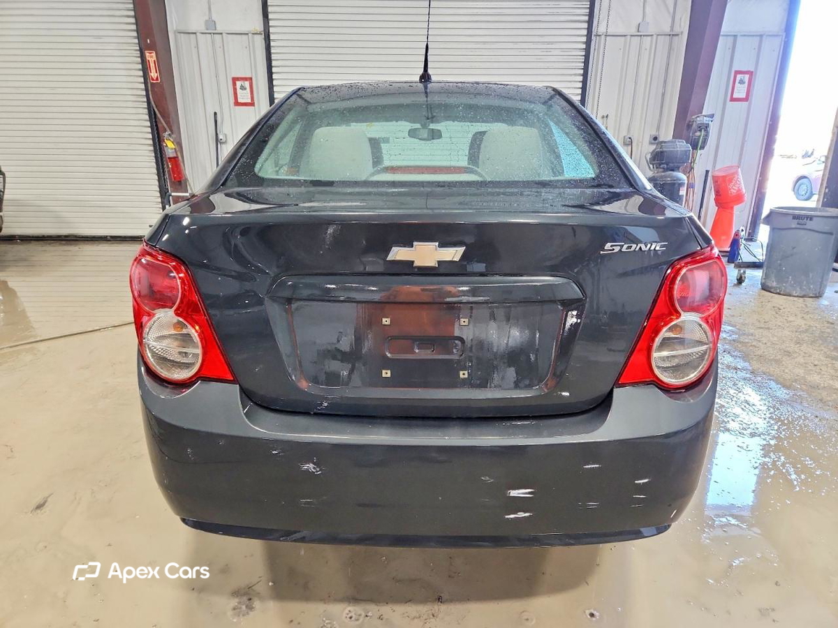 Chevrolet Sonic 2014