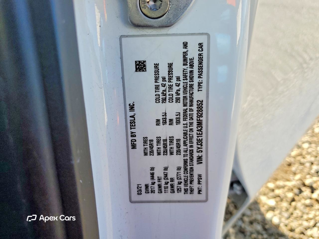 Tesla Model 3 2021