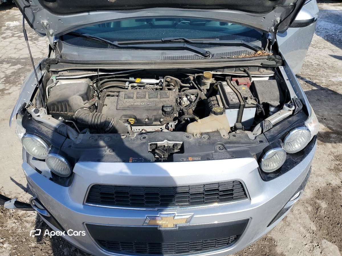 Chevrolet Sonic 2015