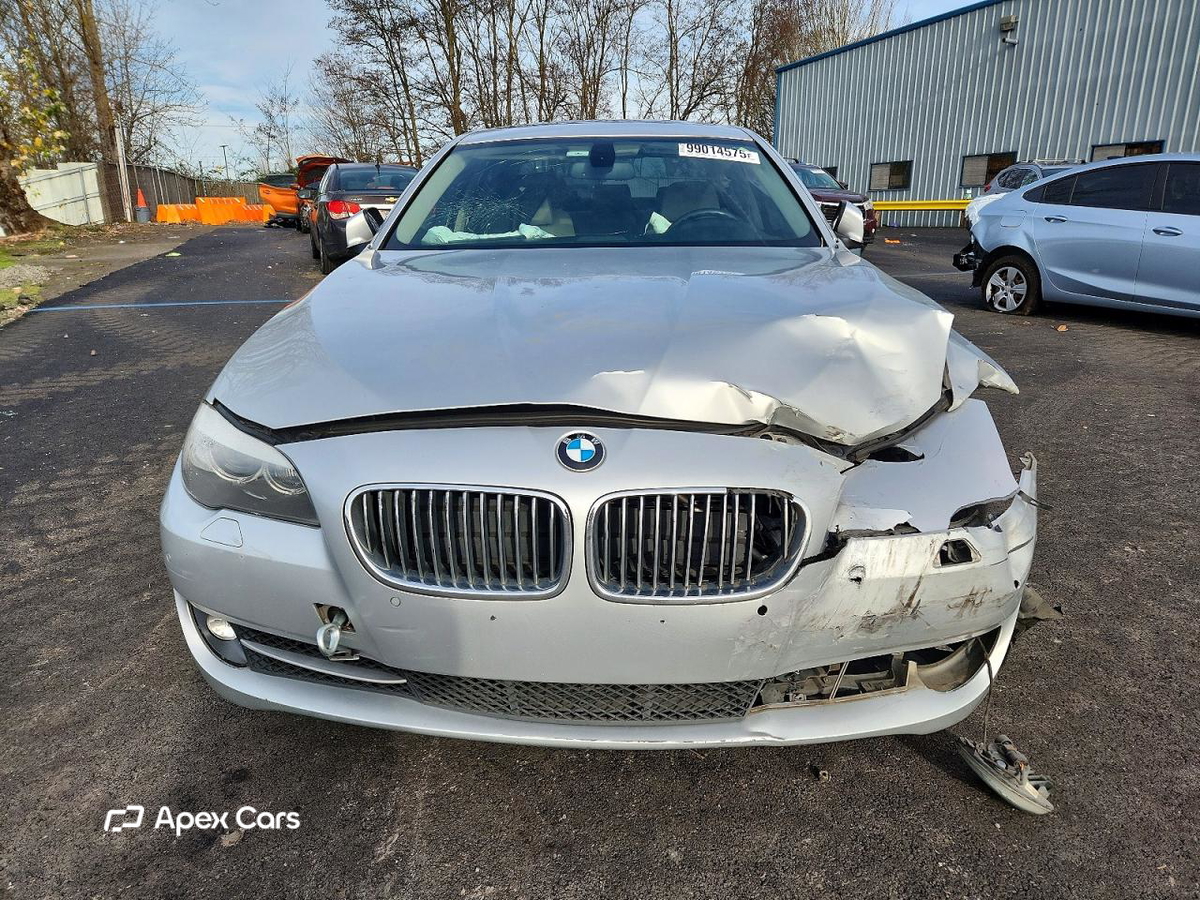 BMW Series 5 2012