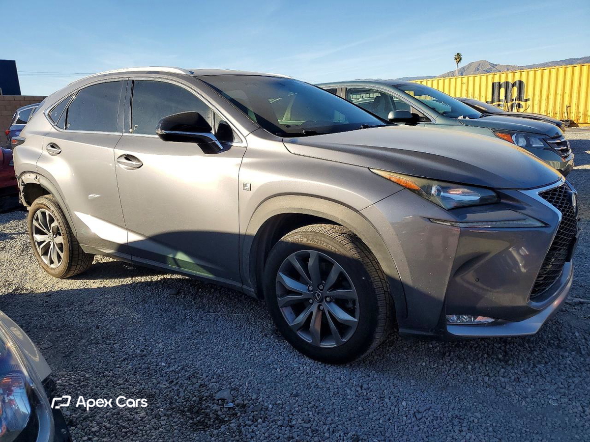 Lexus NX 2015